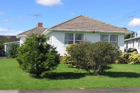 Photo of property in 48 Dale Crescent, Pakuranga, Auckland, 2010