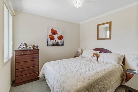 Photo of property in 49 Twickenham Place, Nawton, Hamilton, 3200