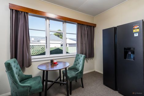 Photo of property in 1 Maude Street, Waimate, 7924