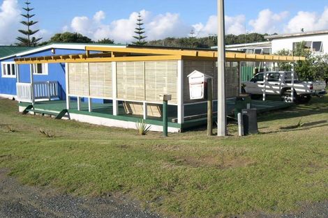 Photo of property in 498 West Coast Road, Waipapakauri, Awanui, 0486