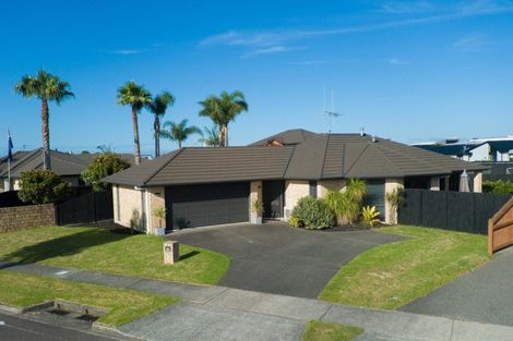 Photo of property in 34 Aranui Drive, Papamoa Beach, Papamoa, 3118