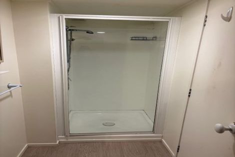 Photo of property in 1/3 Pohutukawa Avenue, Shelly Park, Auckland, 2014