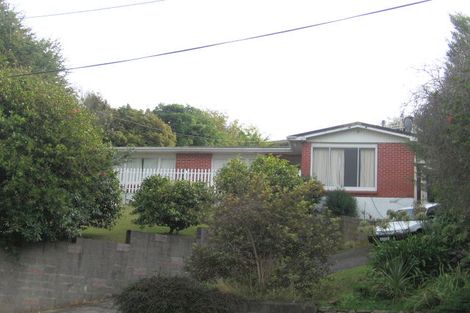 Photo of property in 11 Magdalen Street, Tawa, Wellington, 5028
