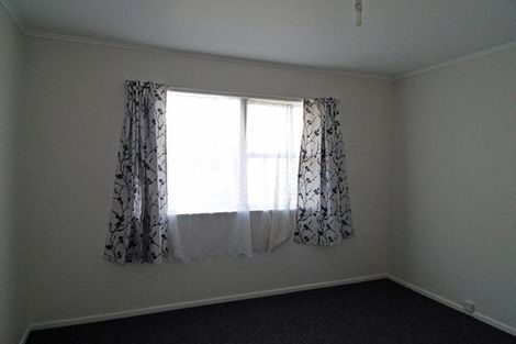 Photo of property in 65 Hobart Crescent, Wattle Downs, Auckland, 2103