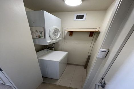 Photo of property in 1b/5 Charlotte Street, Eden Terrace, Auckland, 1021