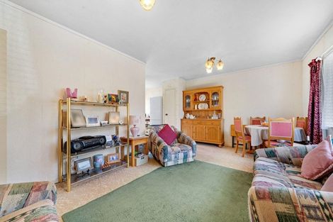 Photo of property in 2/64 Weymouth Road, Manurewa, Auckland, 2102