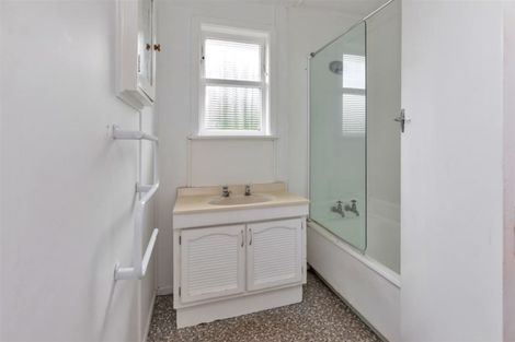 Photo of property in 65 Anzac Road, Morningside, Whangarei, 0110