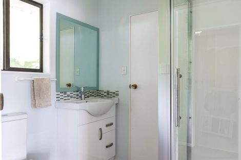 Photo of property in 324-328 Waikawa Road, Waikawa, Picton, 7220