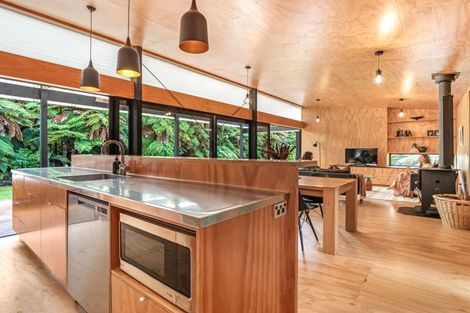 Photo of property in 547 Spencer Road, Lake Tarawera, Rotorua, 3076