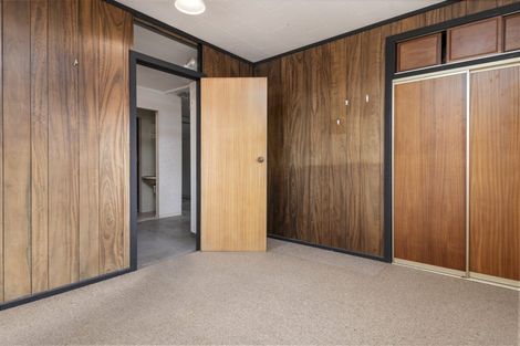 Photo of property in 7 Rembrandt Avenue, Tawa, Wellington, 5028