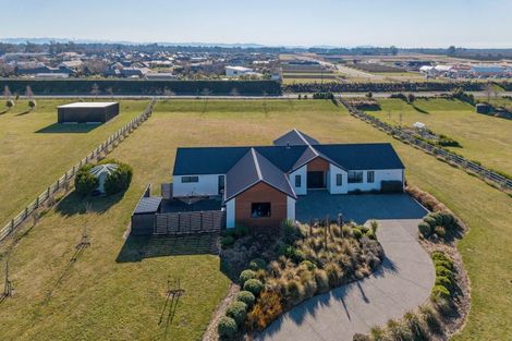 Photo of property in 37 Silver Peaks Drive, West Melton, 7618