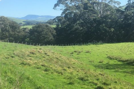 Photo of property in 360 Longbush Road, Hinakura, Longbush, 5884