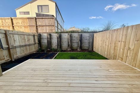 Photo of property in 192 Henwood Road, Westgate, 0814