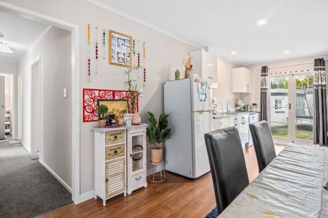 Photo of property in 35 Mckee Avenue, Fenton Park, Rotorua, 3010