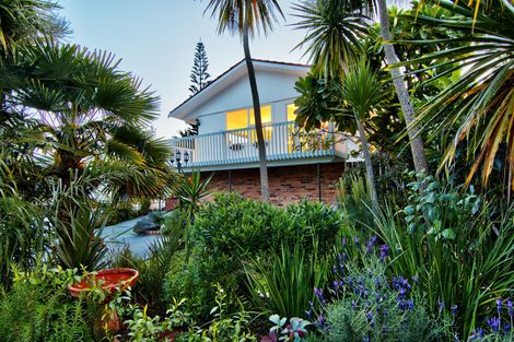 Photo of property in 10 Pasteur Place, New Windsor, Auckland, 0600