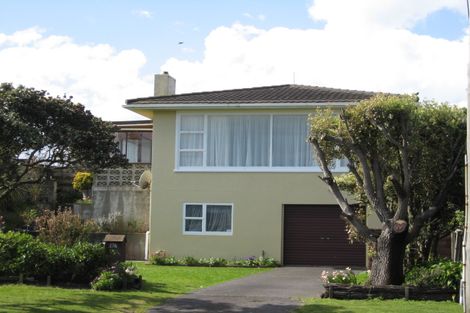 Photo of property in 176 Karaka Street, Castlecliff, Whanganui, 4501