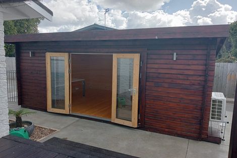 Photo of property in 2/6 Timbertop Lane, Saint Martins, Christchurch, 8022