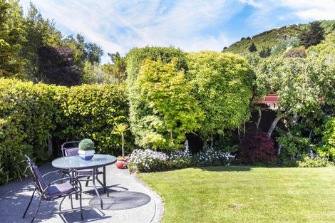 Photo of property in 55 Landsdowne Terrace, Cashmere, Christchurch, 8022