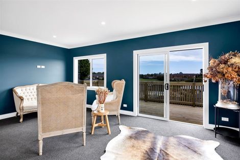 Photo of property in 22a Maple Crescent, Whalers Gate, New Plymouth, 4310