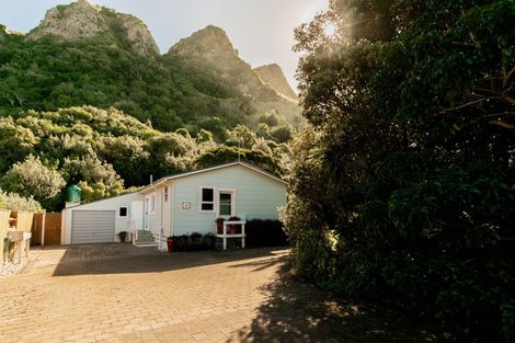 Photo of property in 19 Kapiti Place, Kairakau, Elsthorpe, 4295