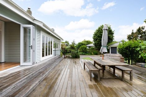 Photo of property in 6 Kitchener Street, Claudelands, Hamilton, 3214