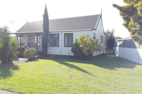 Photo of property in 74 Eversham Road, Mount Maunganui, 3116