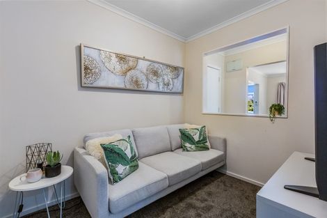Photo of property in 84 Castor Crescent, Cannons Creek, Porirua, 5024