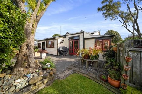 Photo of property in 39 Newton Street, Fitzroy, New Plymouth, 4312