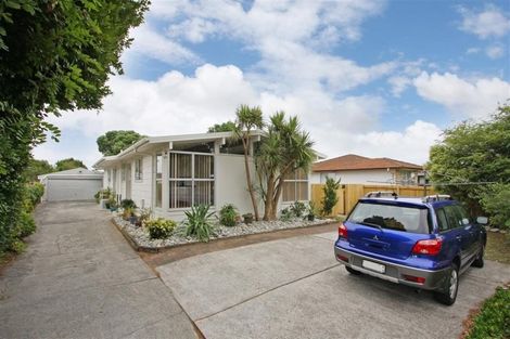 Photo of property in 423 Bucklands Beach Road, Bucklands Beach, Auckland, 2012