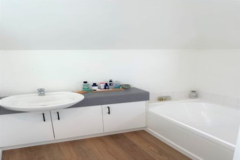 Photo of property in 8/240 The Terrace, Wellington Central, Wellington, 6011