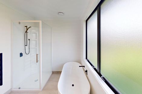 Photo of property in 132 Kingsdale Park Drive, Aokautere, Palmerston North, 4471