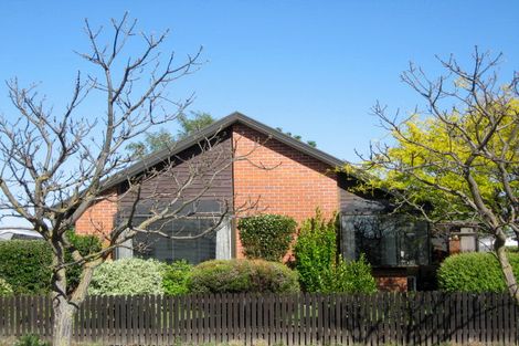 Photo of property in 7 Creese Place, Redwood, Christchurch, 8051