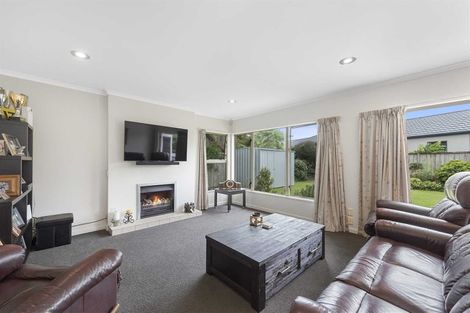 Photo of property in 6 Keswick Crescent, Huntington, Hamilton, 3210