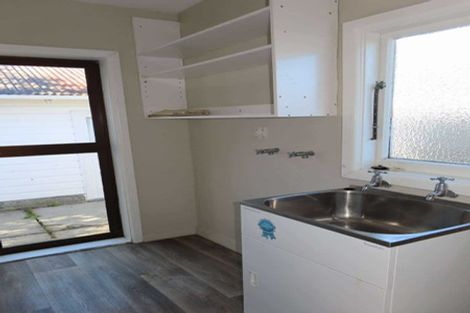 Photo of property in 63 Aorangi Road, Bryndwr, Christchurch, 8053