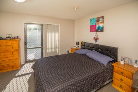 Photo of property in 276 Lake Terrace Road, Shirley, Christchurch, 8061