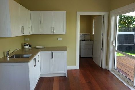 Photo of property in 18 Innes Road, St Albans, Christchurch, 8052