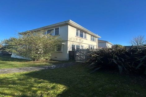 Photo of property in 2 Highgate Avenue, Merivale, Christchurch, 8014