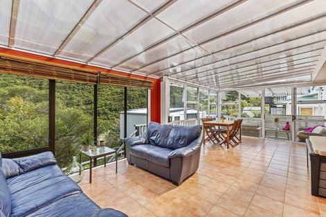 Photo of property in 52 Hazlewood Avenue, Karori, Wellington, 6012