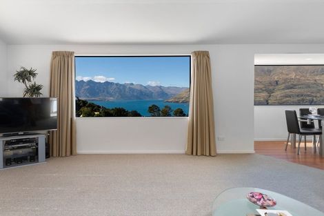 Photo of property in 19b Arawata Terrace, Fernhill, Queenstown, 9300