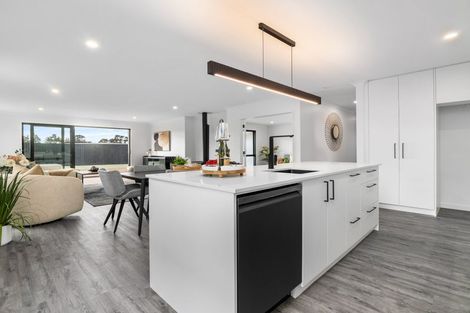 Photo of property in 44 Suffolk Drive, Kirwee, 7571