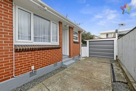 Photo of property in 8a Stamford Grove, Avalon, Lower Hutt, 5011