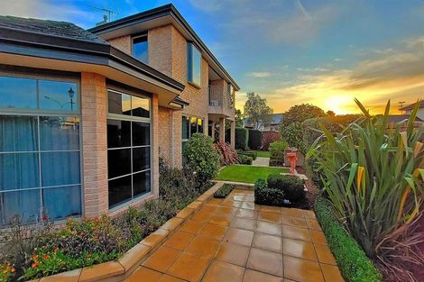 Photo of property in 27 Stableford Green, Burnside, Christchurch, 8053