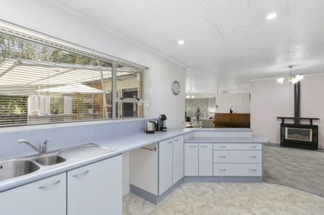 Photo of property in 46 Glen Road, Stokes Valley, Lower Hutt, 5019