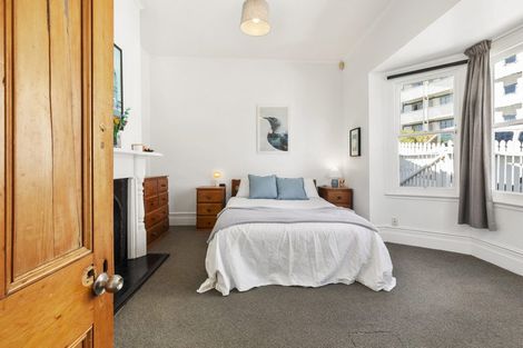 Photo of property in 27 Nairn Street, Mount Cook, Wellington, 6011