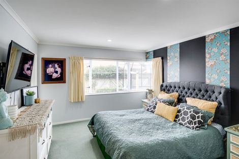 Photo of property in 525a Main North Road, Bay View, Napier, 4104