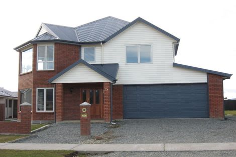 Photo of property in 23 Lawson Burrows Crescent, Te Anau, 9600