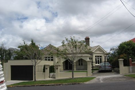 Photo of property in 17 Mewburn Avenue, Mount Eden, Auckland, 1024