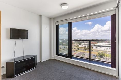 Photo of property in Twin Towers, 809/17 Putney Way, Manukau, Auckland, 2104