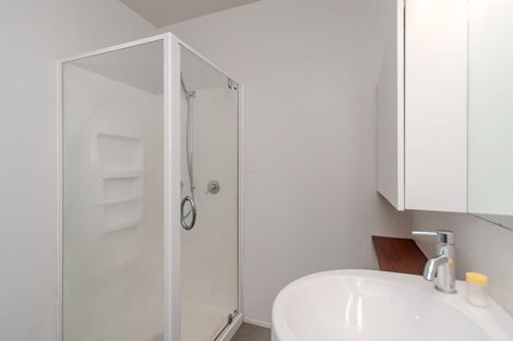 Photo of property in 24/2 Onslow Road, Khandallah, Wellington, 6035