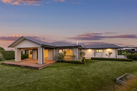 Photo of property in 5 Nancy Lane, Wanaka, 9305